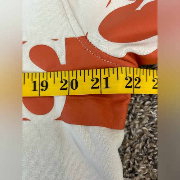 5/$25 Guess NWOT men’s slim fit crewneck sweatshirt size large - Picture 8 of 10